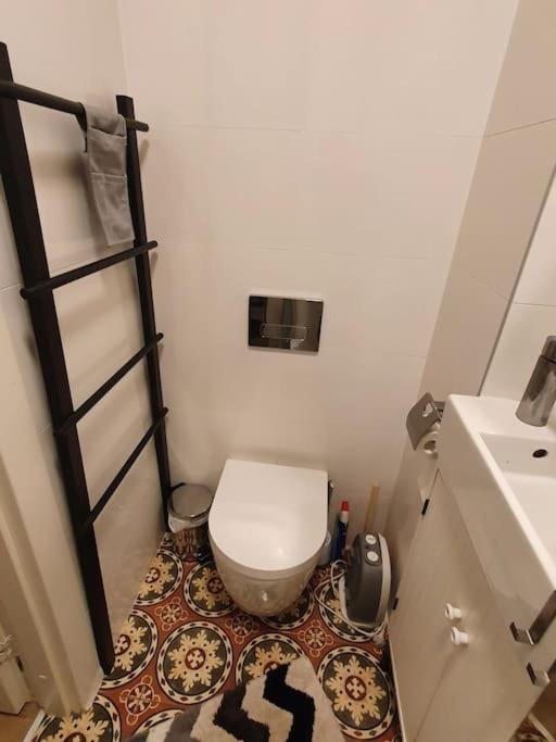 Stylish Apartment In Old Town ريغا المظهر الخارجي الصورة