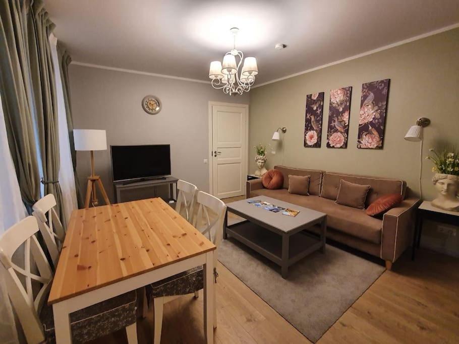 Stylish Apartment In Old Town ريغا المظهر الخارجي الصورة